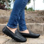 MOCASIN SERRUCHO NEGRO GUANTE